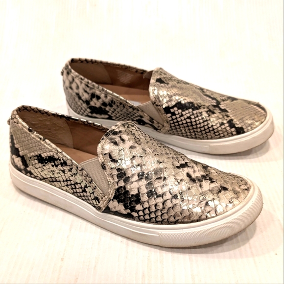STEVE MADDEN Symba snakeskin slip-on sneakers loafers size 8 - Picture 1 of 10